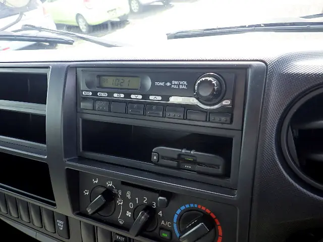 トヨタ ダイナ TDG-XZU710(2WD)の写真34