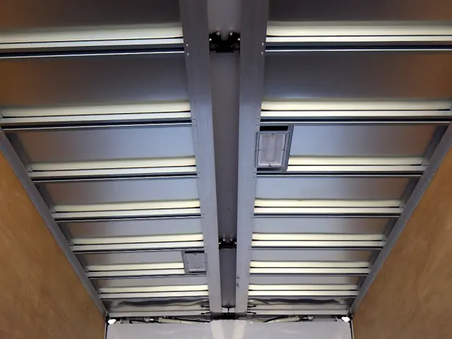 日野 レンジャー 2KG-FD2ABG(2WD)の写真19