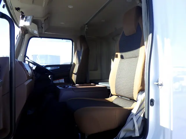 日野 レンジャー 2KG-FD2ABG(2WD)の写真23