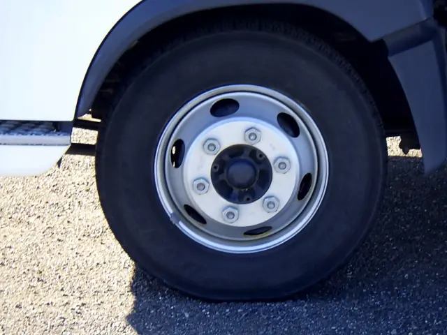 日野 レンジャー 2KG-FD2ABG(2WD)の写真49