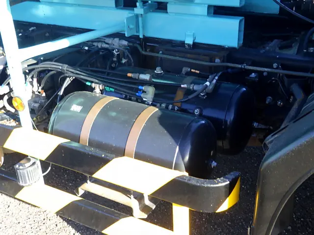 いすゞ フォワード QDG-FVZ34U2(6x4)の写真17