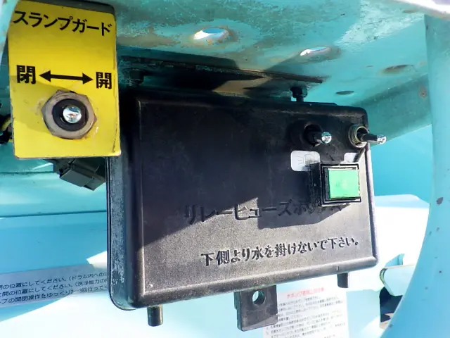 いすゞ フォワード QDG-FVZ34U2(6x4)の写真22