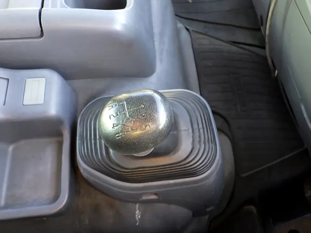 いすゞ フォワード QDG-FVZ34U2(6x4)の写真39