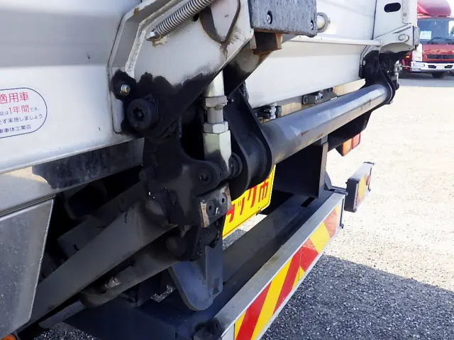 いすゞ フォワード 2PG-FSR90S2(2WD)の写真9