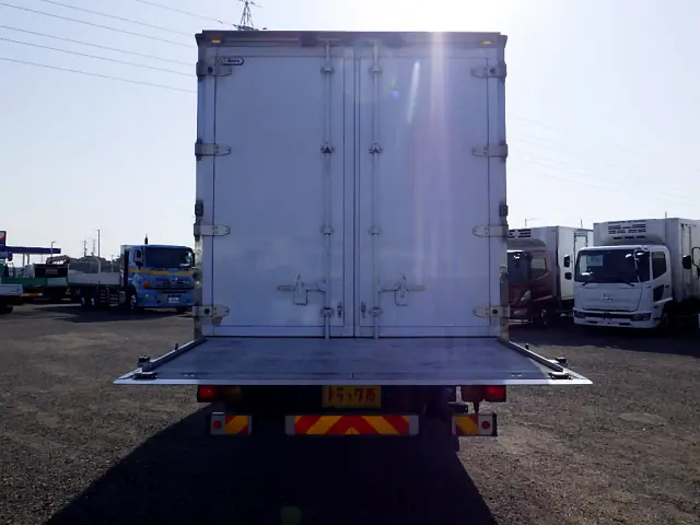 いすゞ フォワード 2PG-FSR90S2(2WD)の写真14