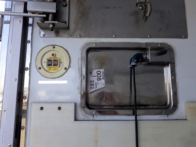 いすゞ フォワード 2PG-FSR90S2(2WD)の写真21