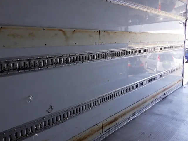 いすゞ フォワード 2PG-FSR90S2(2WD)の写真25