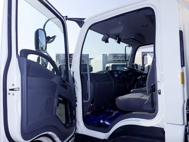 いすゞ フォワード 2PG-FSR90S2(2WD)の写真28