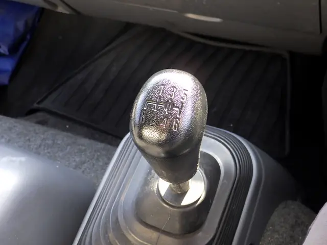 いすゞ フォワード 2PG-FSR90S2(2WD)の写真31