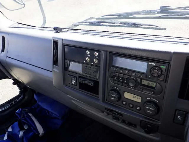 いすゞ フォワード 2PG-FSR90S2(2WD)の写真32