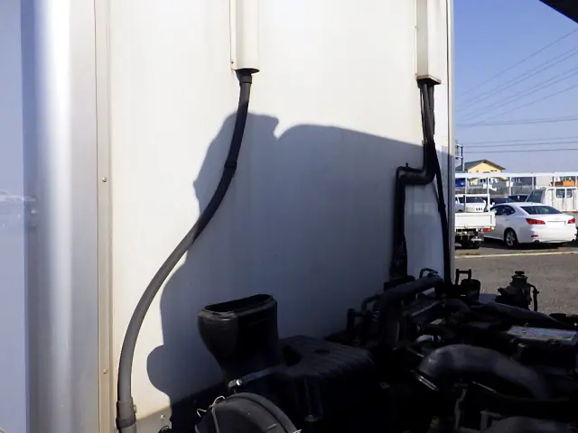 いすゞ フォワード 2PG-FSR90S2(2WD)の写真42