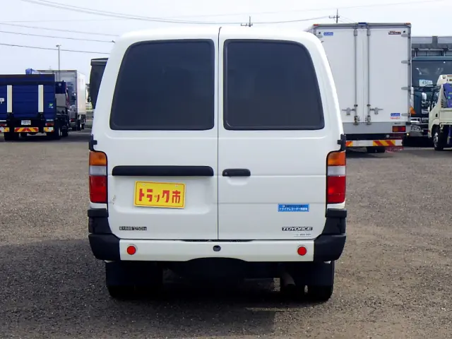 トヨタ トヨエース LDF-KDY241V(2WD)の写真5