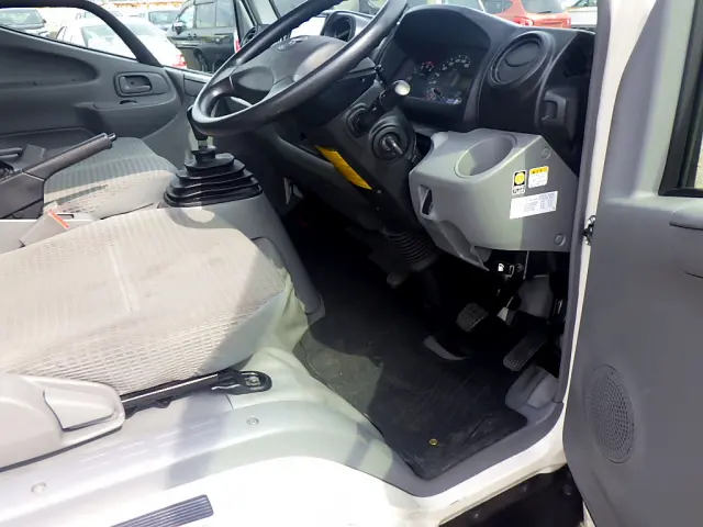 トヨタ トヨエース LDF-KDY241V(2WD)の写真21