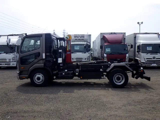 三菱 ファイター TKG-FK71F(2WD)の写真4