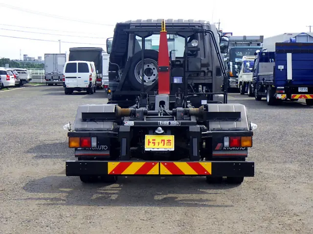 三菱 ファイター TKG-FK71F(2WD)の写真6