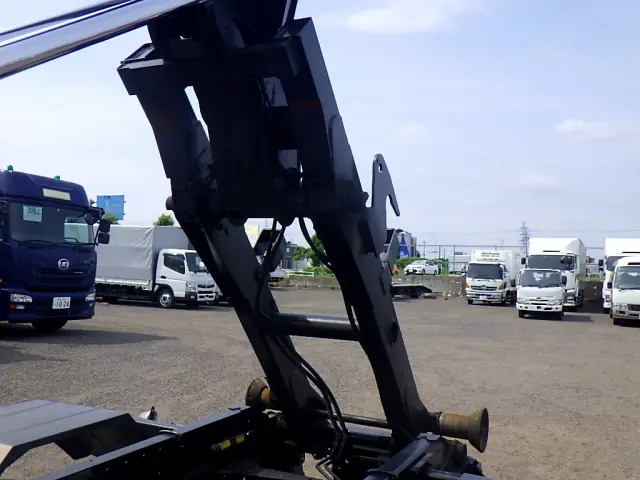 三菱 ファイター TKG-FK71F(2WD)の写真9