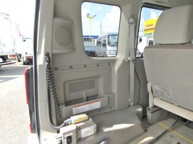 スズキ エブリイ ABA-DA64W改の写真11