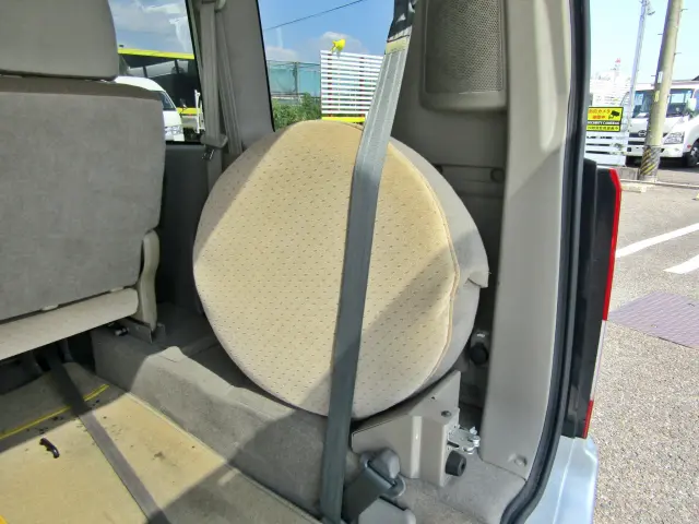 スズキ エブリイ ABA-DA64W改の写真12