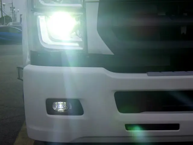 UD コンドル 2RG-BRR90S1(2WD)の写真3