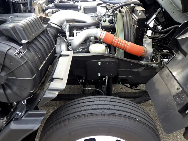 UD コンドル 2RG-BRR90S1(2WD)の写真25