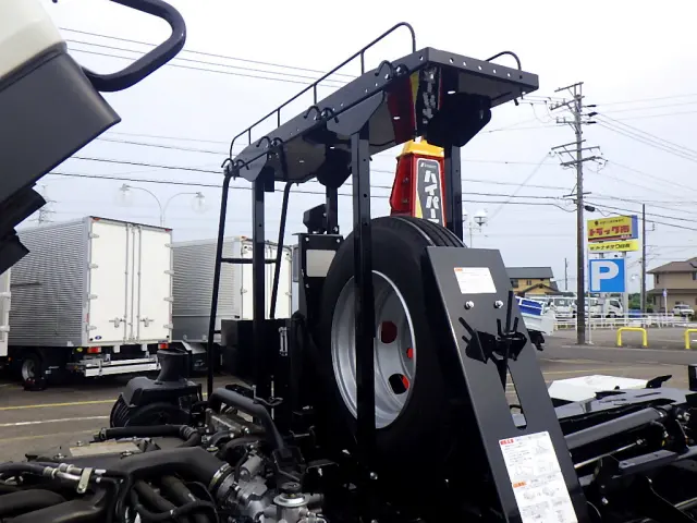 UD コンドル 2RG-BRR90S1(2WD)の写真30