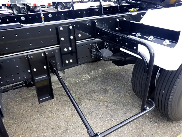 UD コンドル 2RG-BRR90S1(2WD)の写真39