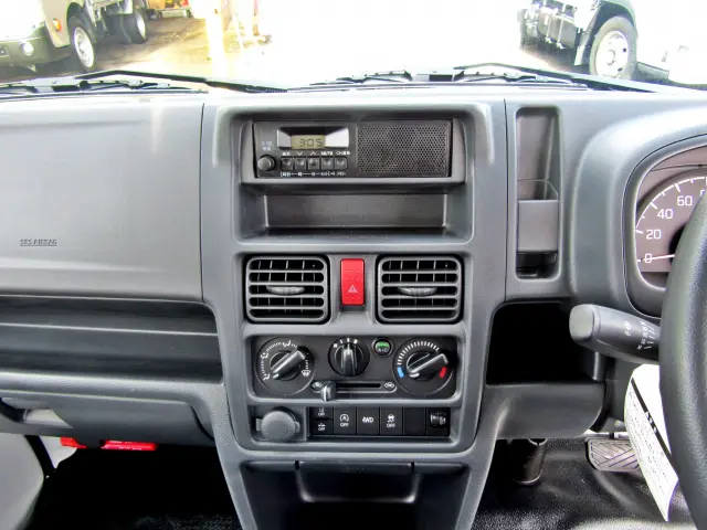 スズキ キャリイ 3BD-DA16T(4WD)の写真16