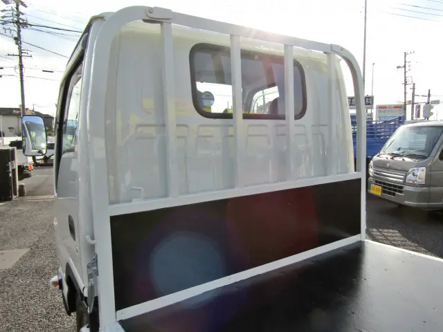 鳥居部・キャブバックにも問題はありません☆|マツダ タイタン TRG-LHR85A(2WD)の写真11