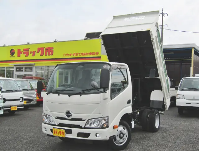日野 デュトロ 2RG-XZU600T(2WD)の写真1