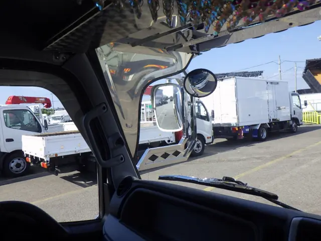 三菱 キャンター 2RG-FEB80(2WD)の写真25