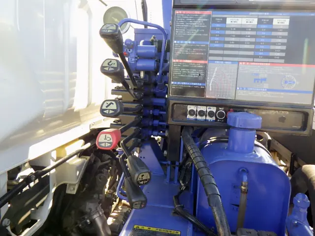 三菱 キャンター TKG-FEC90(2WD)の写真13