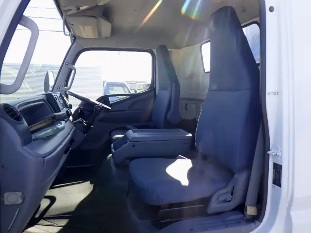 三菱 キャンター TKG-FEC90(2WD)の写真15