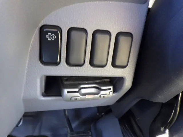 三菱 キャンター TKG-FEC90(2WD)の写真21