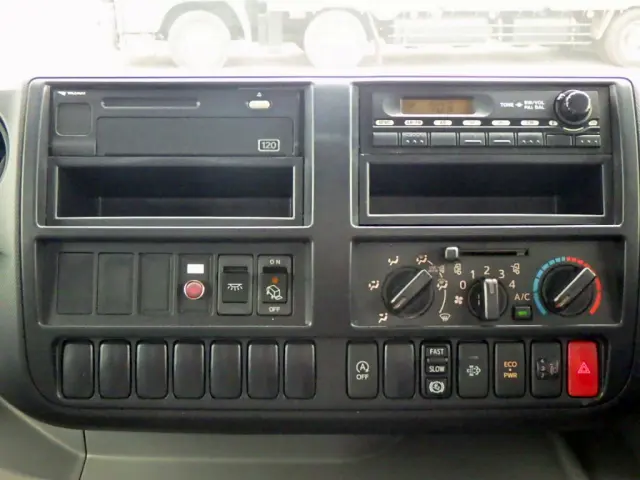 日野 デュトロ TSG-XKU710M(2WD)の写真22