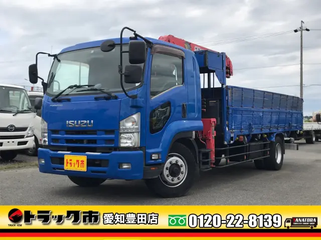 いすゞ フォワード LKG-FTR90S2(2WD)の写真1