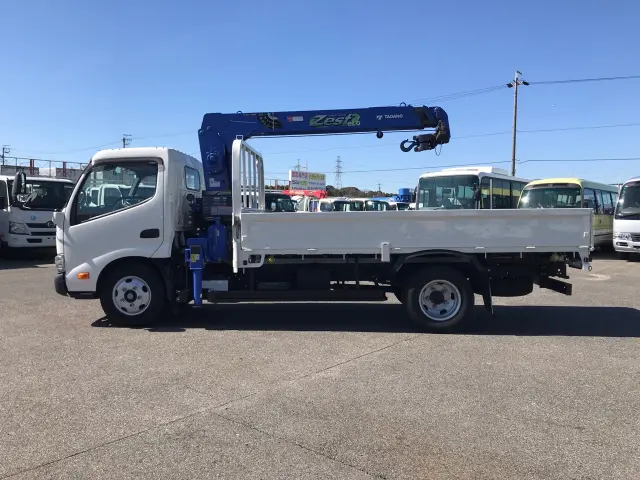 トヨタ ダイナ TKG-XZU650(2WD)の写真4