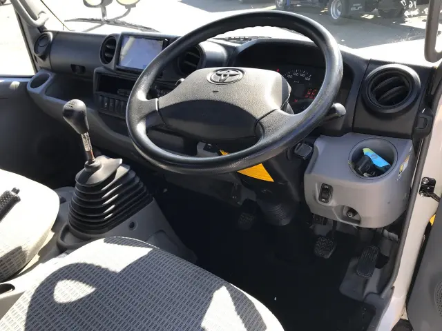 トヨタ ダイナ TKG-XZU650(2WD)の写真12