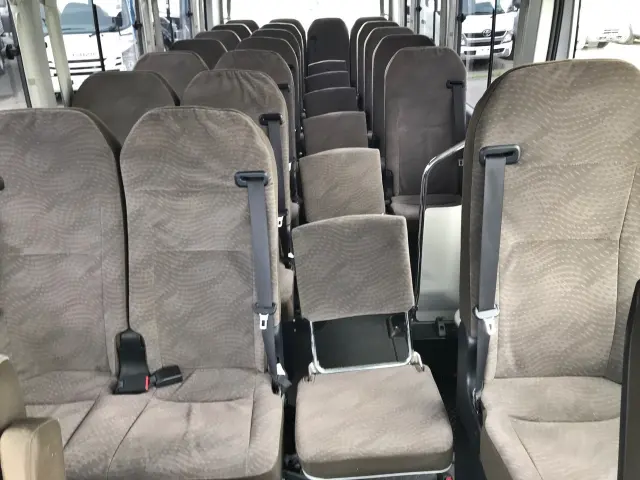 日野 リエッセⅡ SKG-XZB70M(2WD)の写真12