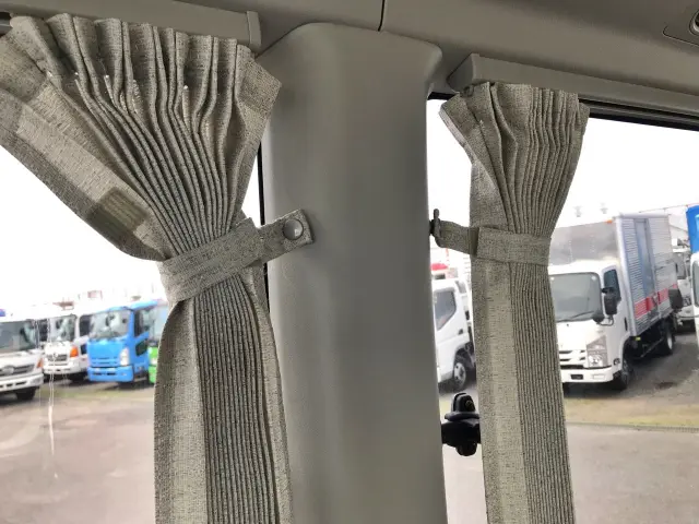 日野 リエッセⅡ SKG-XZB70M(2WD)の写真15