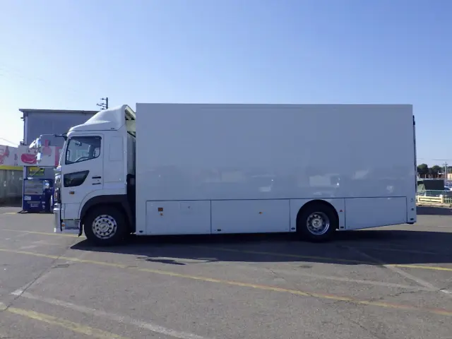 日野 プロフィア QKG-FH1ANAG(2WD)の写真4