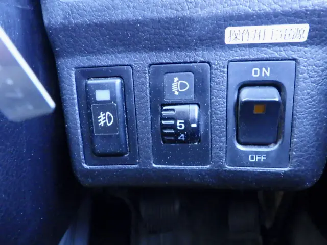 日野 プロフィア QKG-FH1ANAG(2WD)の写真21