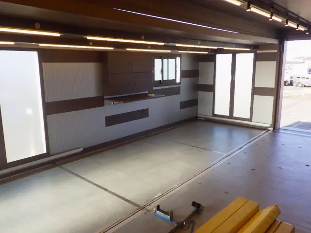 日野 プロフィア QKG-FH1ANAG(2WD)の写真35