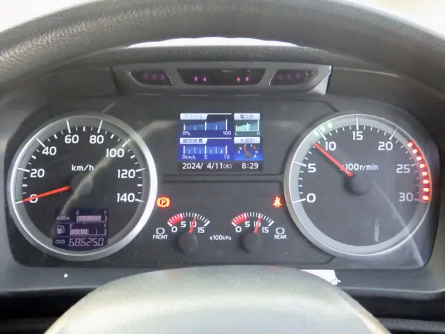 日野 プロフィア QKG-FH1ANAG(2WD)の写真49