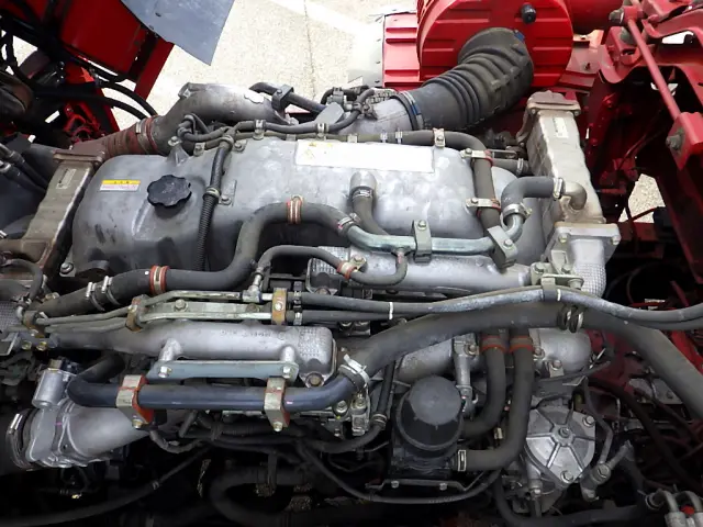 いすゞ ギガ QPG-CYJ77B(8x4)の写真31