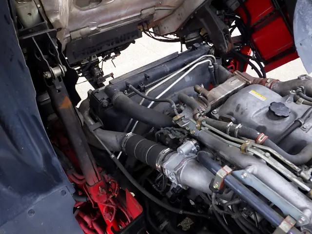 いすゞ ギガ QPG-CYJ77B(8x4)の写真33