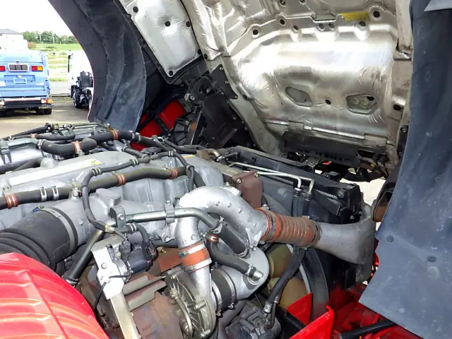 いすゞ ギガ QPG-CYJ77B(8x4)の写真34