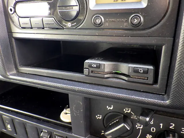 日野 デュトロ TSG-XKU645M(2WD)の写真15