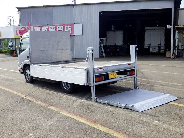 日野 デュトロ TSG-XKU645M(2WD)の写真36