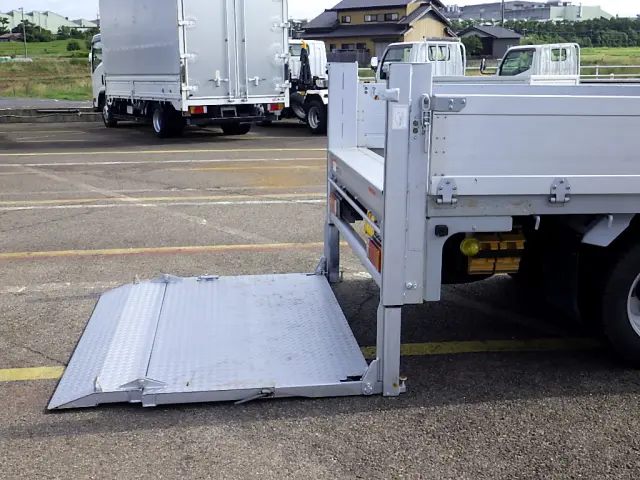 日野 デュトロ TSG-XKU645M(2WD)の写真37