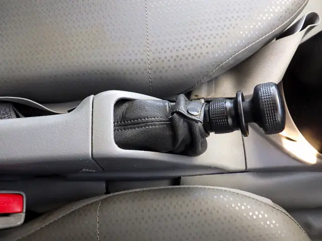 日野 デュトロ TPG-XZC610T(2WD)の写真15